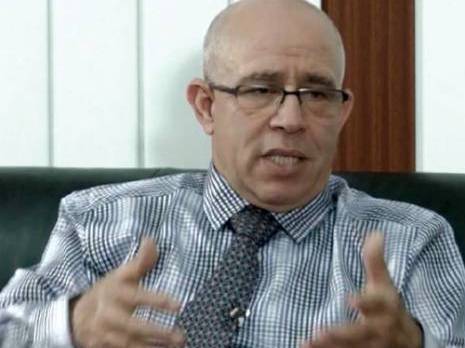 Abderrezak Dourari. Directeur du Centre National Pédagogique et Linguistique pour l'Enseignement de Tamazight (Cnplet) «La sauvegarde des variétés de tamazight est un devoir de citoyenneté»