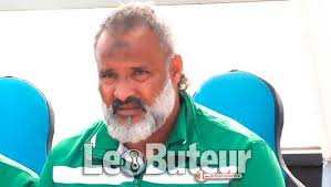 Algrie - Cherif El Ouazzani. Entraîneur de l’USMBA «Nous partons à chances égales» (Finale coupe d'Algérie 2017-2018)