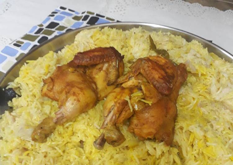 دجاج حنيذ بقدر الضغط