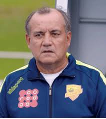 Algérie - Youcef Bouzidi. Entraîneur de la JSK «Je veux prendre ma revanche sur Dame Coupe» (Finale coupe d'Algérie 2017-2018)