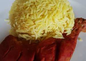 تندوري الدجاج مع الارز الهندي الاصفر