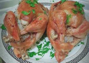 دجاج بلدي بالحشوة بالصور