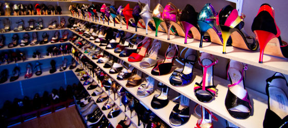 Tlemcen : refus d'admission de 9,9 tonnes de chaussures au port de Ghazaouet