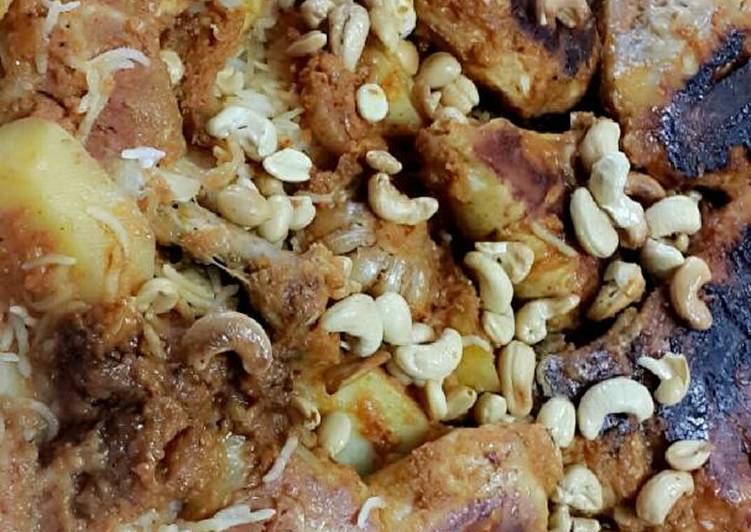 مدفونة الدجاج