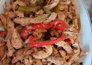 مكسيكي بصدر الدجاج