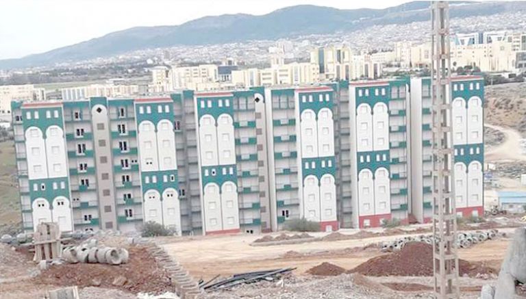 تلمسان  توزيع 1947 وحدة سكنية عشية رمضان