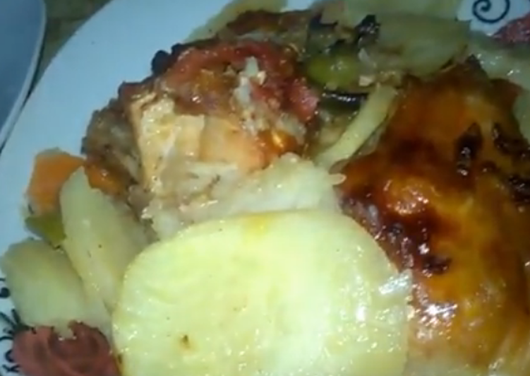 صينية البطاطس البيضة بالفراخ