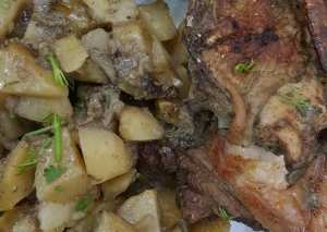 فراخ بالبطاطس في الفرن