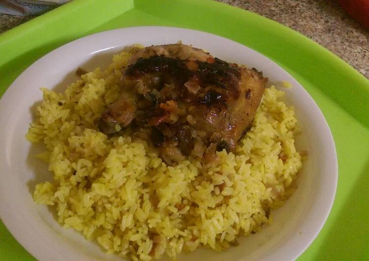 أرز أصفر 🍚 و دجاج بالزعتر 🍗