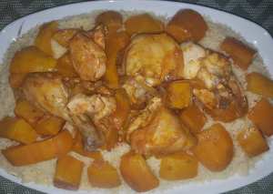 كسكسو بالدجاج والدباء