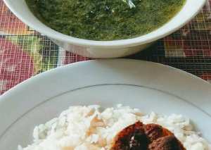 السبانخ مع الارز والدجاج المحمر🍚🍗