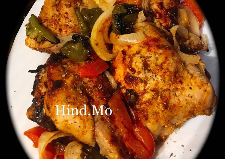 صينية دجاج مع الخضار بالفرن