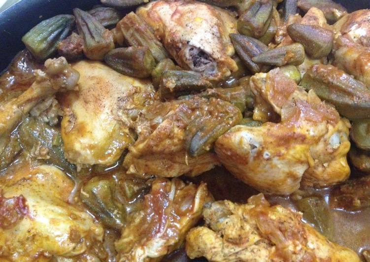 صينيه الباميه بالدجاج