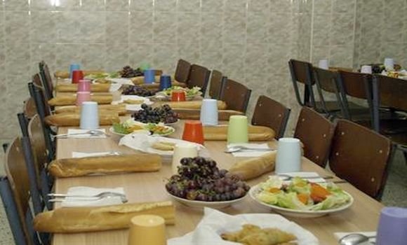 تلمسان: فتح 13 مطعما للإفطار لعابري السبيل والفقراء