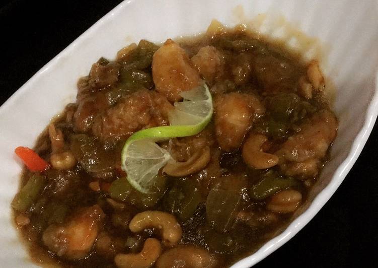 دجاج صيني بالكاجو