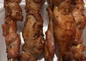 اسياخ الدجاج المشوي علي الطريقة الكمبودية
