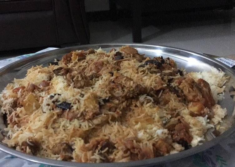 مقلوبة دجاج