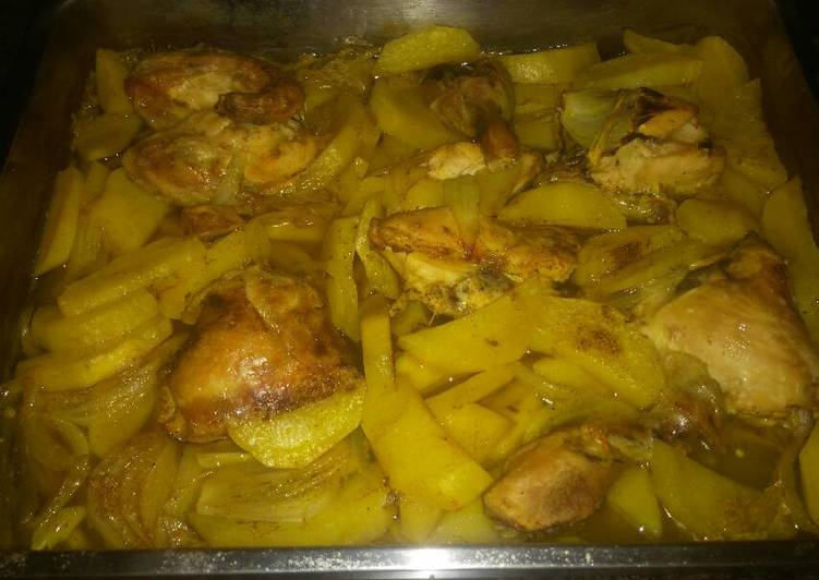 صنيية دجاج وبطاطا