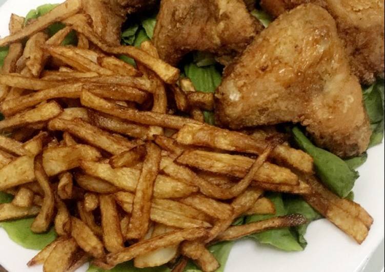 اجنحة الدجاج الحارة المقلية