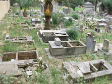 Du sang sur une épitaphe                                    Crime passionnel