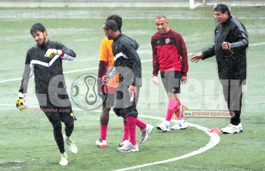 USMA : Ighil veut les trois points à Oran