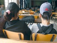 Trafic des inscriptions scolaires A ORAN                                    Le CLA demande une commission d'enquête