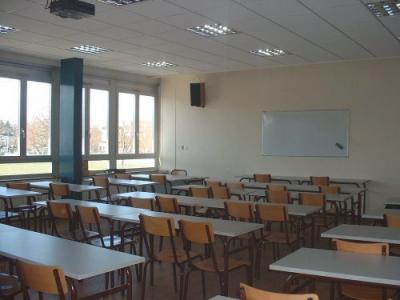 خلال الموسم الدراسي القادم: استلام 16 مؤسسة تربوية بتلمسان