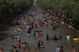 Planète - Les trois quarts de l'humanité menacés de mourir de chaud en 2100