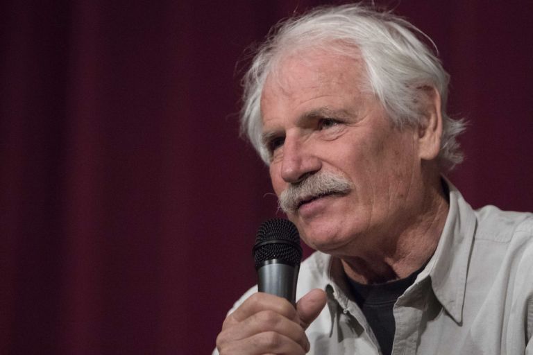 Yann Arthus-Bertrand: “Tous les écolos devraient arrêter de manger de la viande, car elle est en train de détruire la planète”