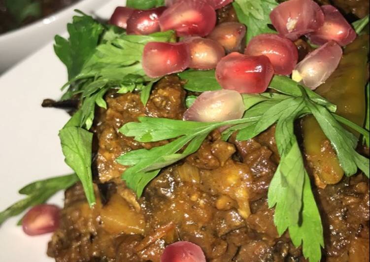 كبدة الدجاج بدبس الرمان