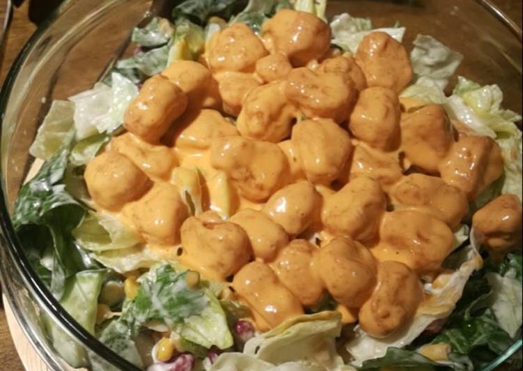 سلطة بافالو الدجاج 🥗🍗