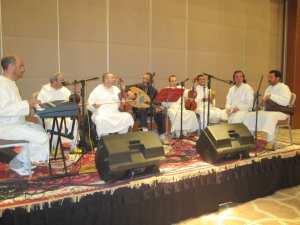 Soirée du Ramadhanesque à Tlemcen: Yahia Berrouiget envoute le palais de la culture