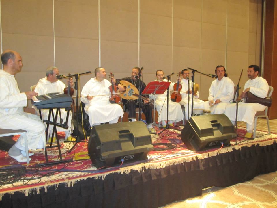 Soirée du Ramadhanesque à Tlemcen: Yahia Berrouiget envoute le palais de la culture