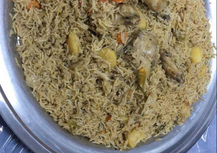 مضغوط دجاج بالخضار