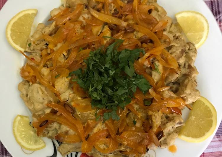 فتة دجاج علي طريقتي