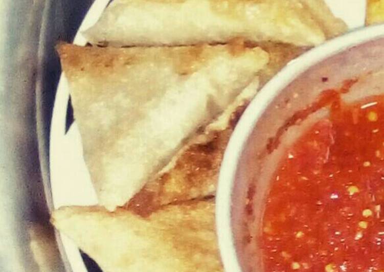 سمبوسه دجاج