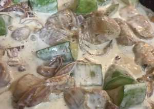 دجاج بالكريمة