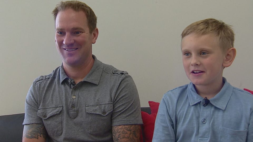 طفل في الثامنة ينقذ والده من الموت