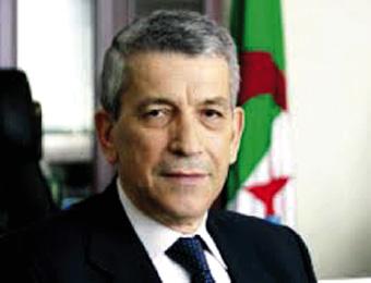 السلطات العمومية ستقضي نهائيا على أزمة الاكتظاظ                                    وزير التربية يعاين قطاعه بباتنة ويصرح: