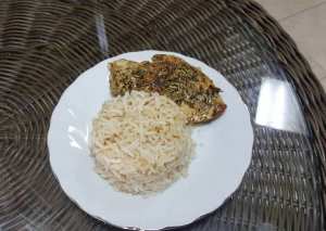 دجاج بنكهة الزعتر وإكليل الجبل