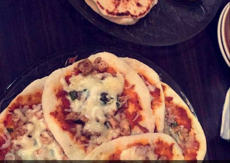 مناقيش بيتزا بالدجاج ومناقيش لبنه