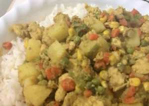 رز بالخضار والدجاج