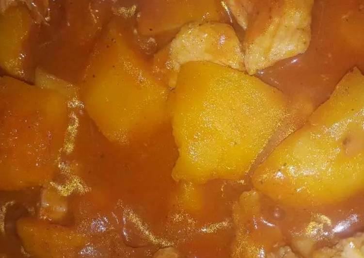 طاجن الدجاج بالدبه الصفراء