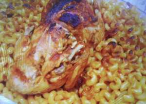 دجاج محشي بالمعكرونة و البصل