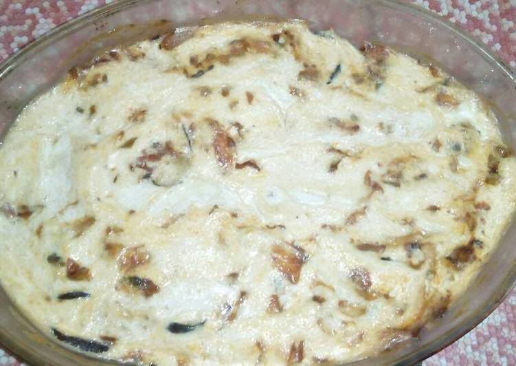 باذنجان بالدجاج والبشميل