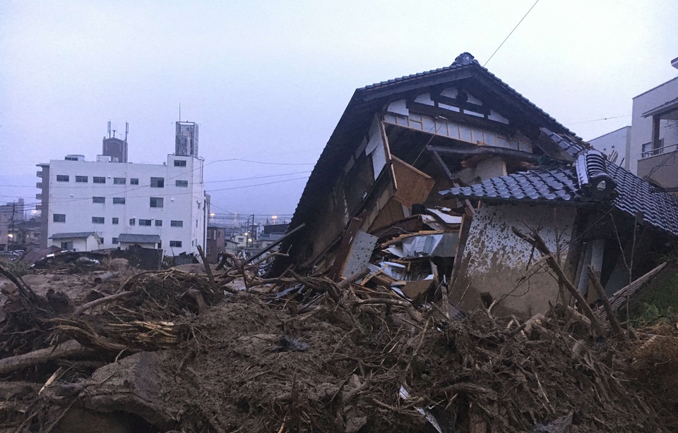 Planète - Intempéries au Japon: Le bilan officiel grimpe à 100 morts