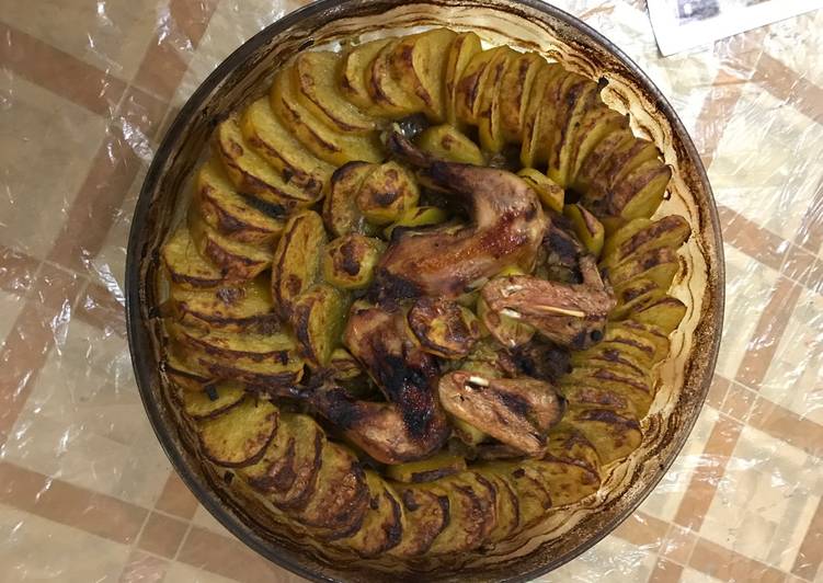 صينية بطاطا مع الدجاج