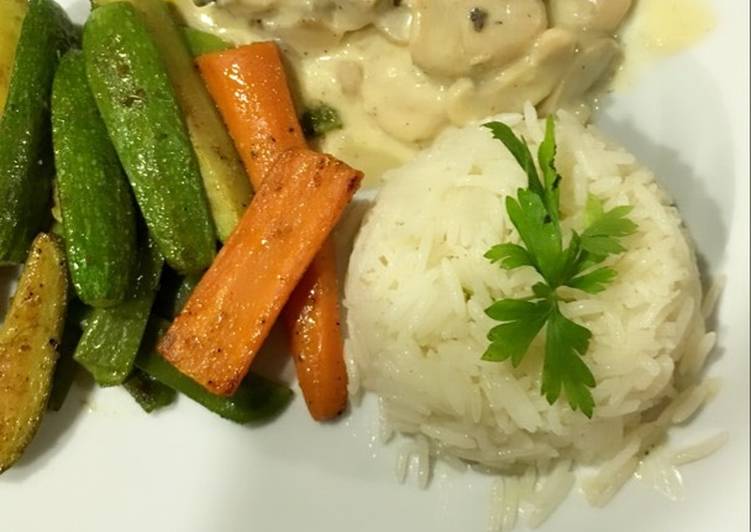 ستيك الدجاج بكريمة الفطر