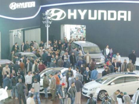 Grande affluence du public                                    15e édition du Salon de l'automobile