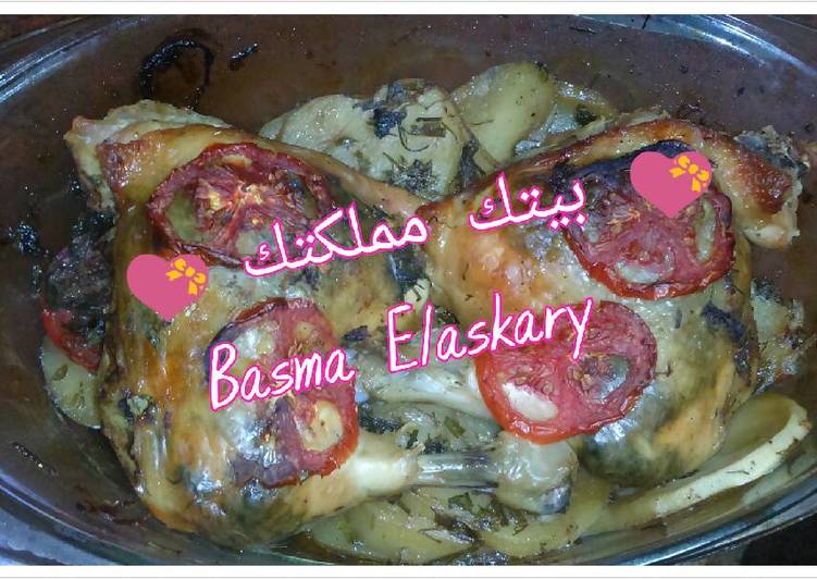 صينية بطاطس مشوية بالفراخ